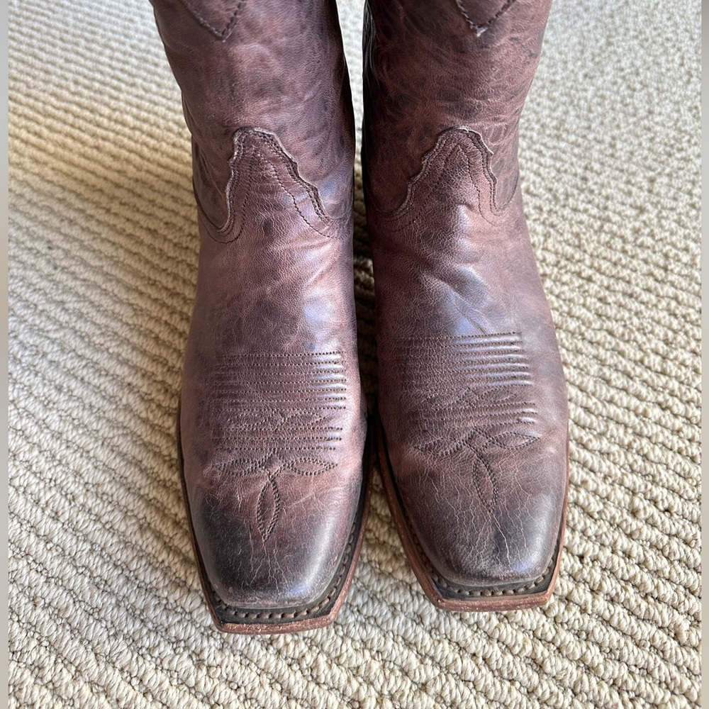 Tony Lama 100% Leather Women’s Boot, Size 8 - Picture 3 of 5